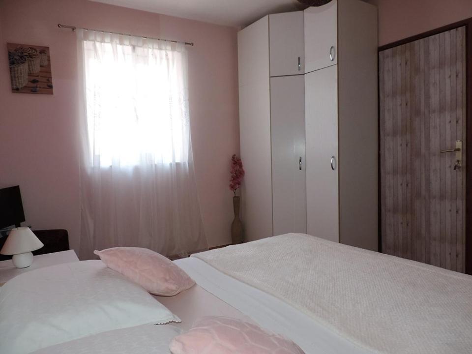 Rooms & Studio Old Town Pag Паг Экстерьер фото
